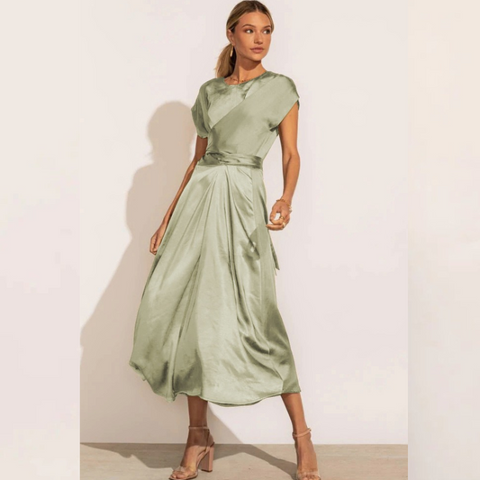 Mirabelle | Elégante robe midi croisée en satin plissé